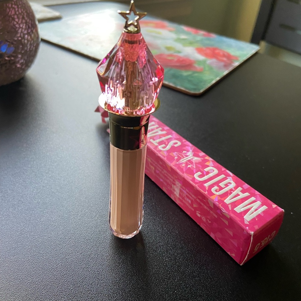 MAGIC STAR Concealer